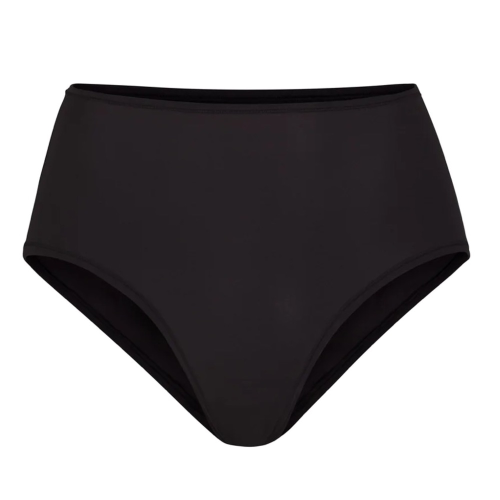 Skims. Fits everybody full brief. Onyx. Large. Never worn. 2x